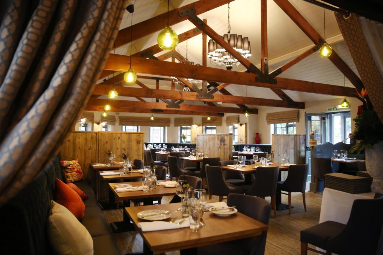 The Royal Arms Hotel Sutton Cheney Екстер'єр фото