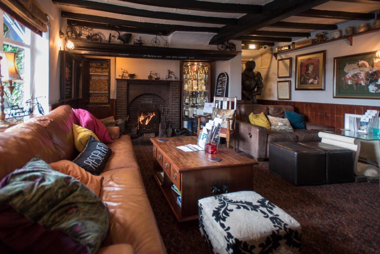 The Royal Arms Hotel Sutton Cheney Екстер'єр фото