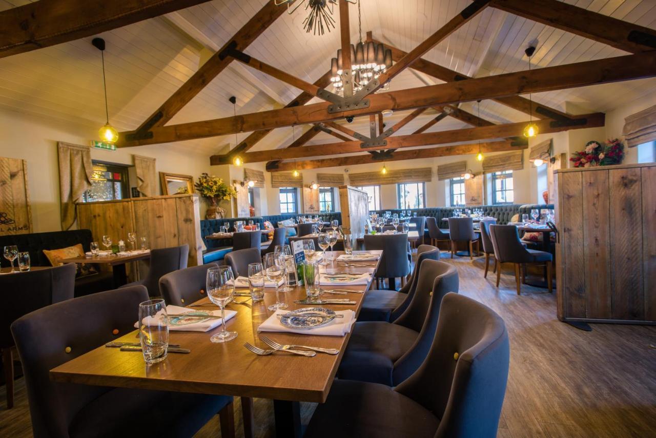 The Royal Arms Hotel Sutton Cheney Екстер'єр фото