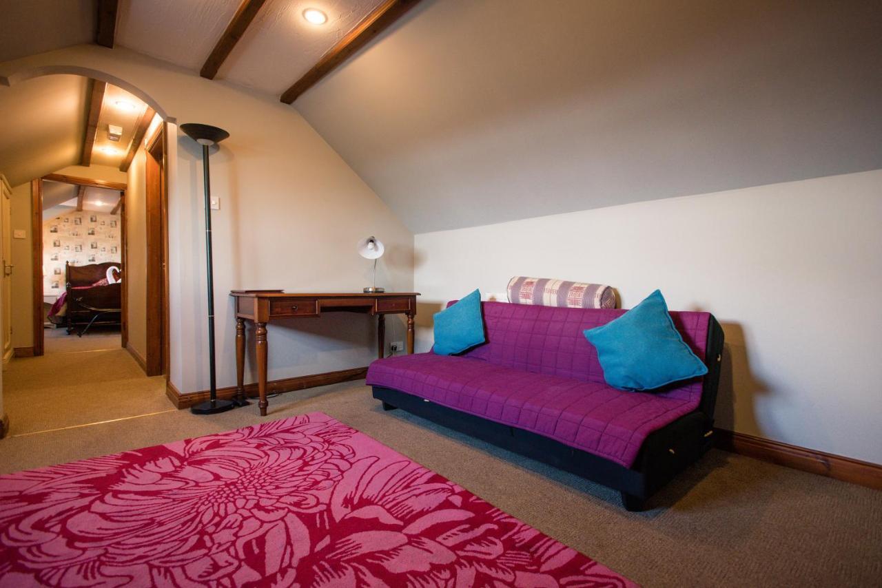 The Royal Arms Hotel Sutton Cheney Екстер'єр фото